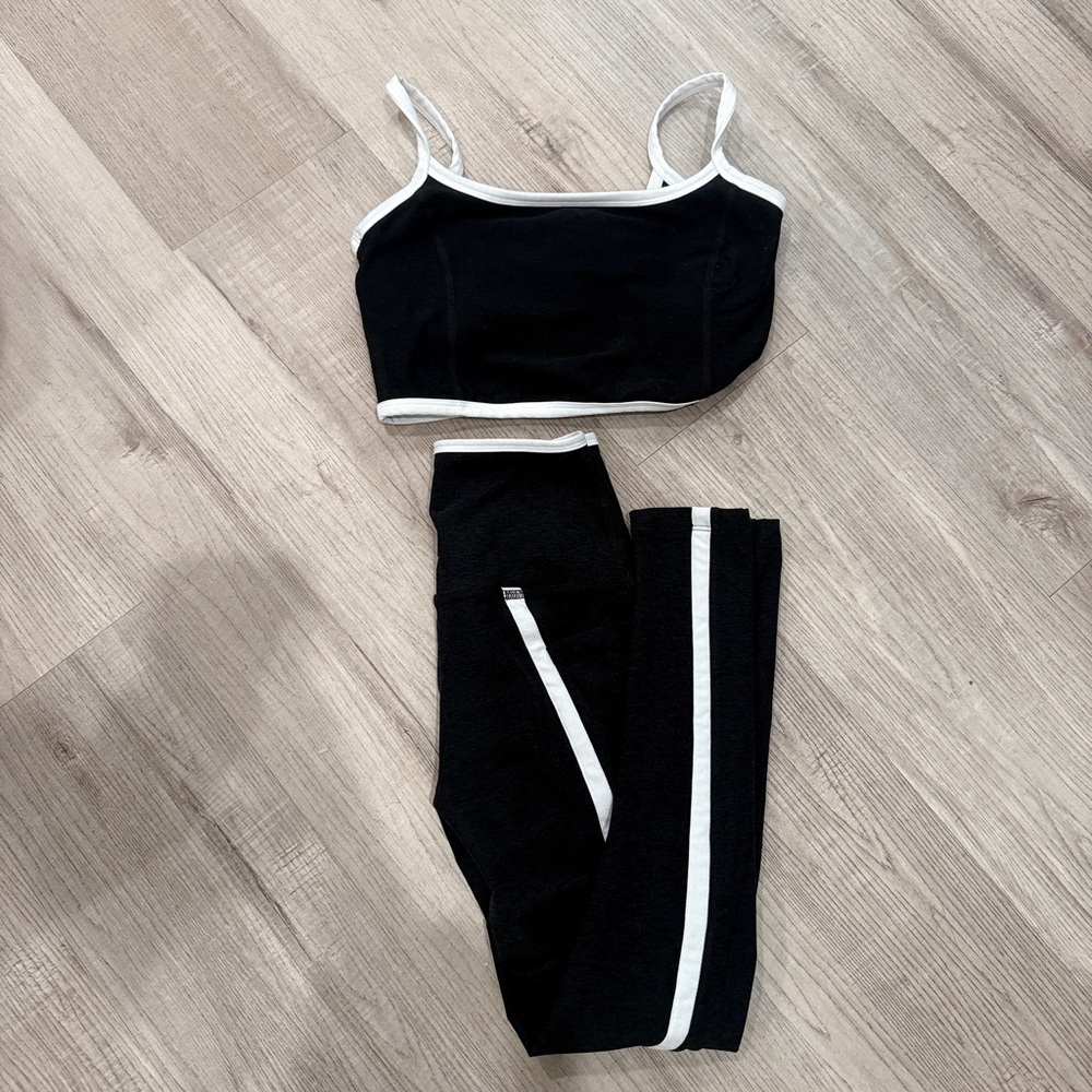 beyond yoga workout set
